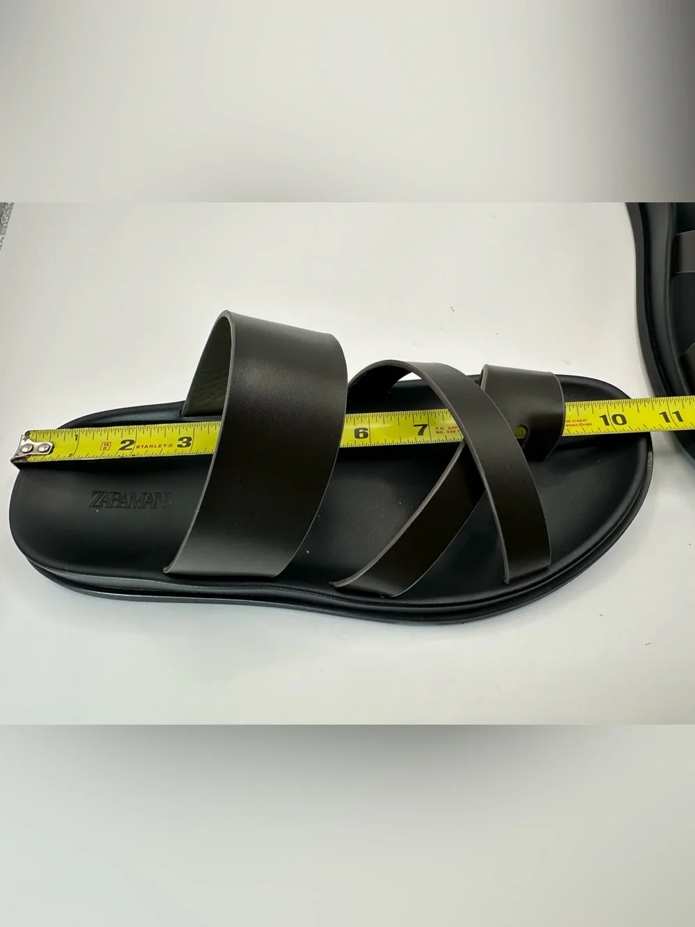 Zara Black Men’s Cross-Strap Slide Sandals